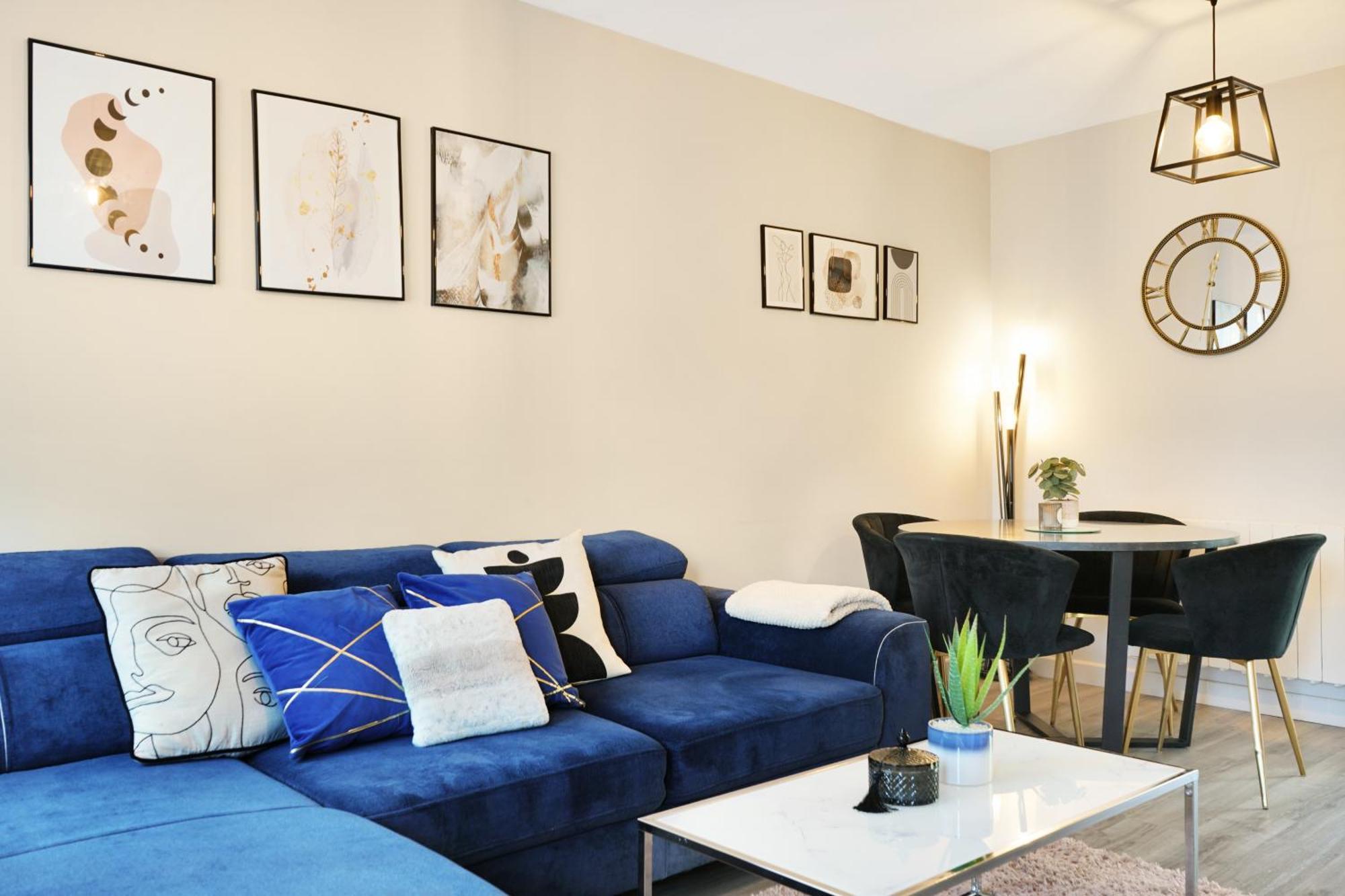 Cosy Corner In Aylesbury Near Stoke Mandeville Hospital & Town Centre With Private Parking Zewnętrze zdjęcie