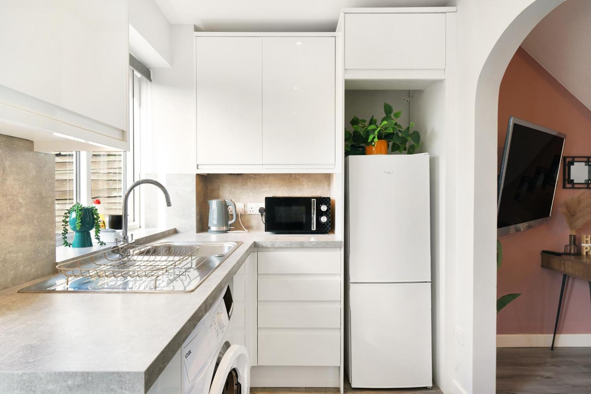 Cosy Corner In Aylesbury Near Stoke Mandeville Hospital & Town Centre With Private Parking Zewnętrze zdjęcie