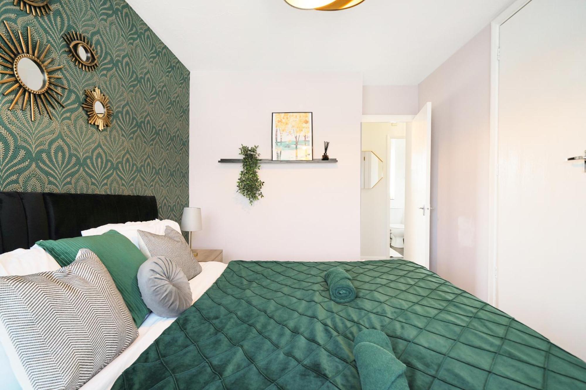 Cosy Corner In Aylesbury Near Stoke Mandeville Hospital & Town Centre With Private Parking Zewnętrze zdjęcie